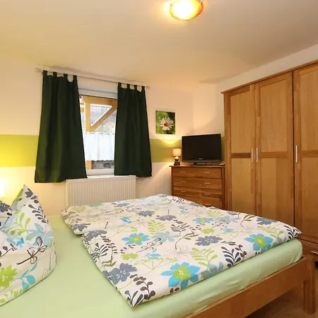 Reiche Apartment *