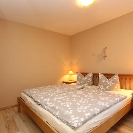 Reiche Apartment *